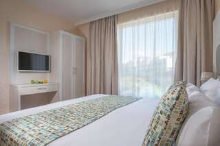 Отель Blue Sands Beach Hotel-All Inclusive Обзор Апартаменты с видом на море-5
